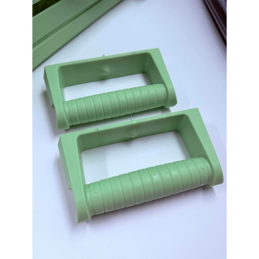 Pilates Board Convenient Folding Lengthening Chute Latch Rotation Function - Picture 5 of 13